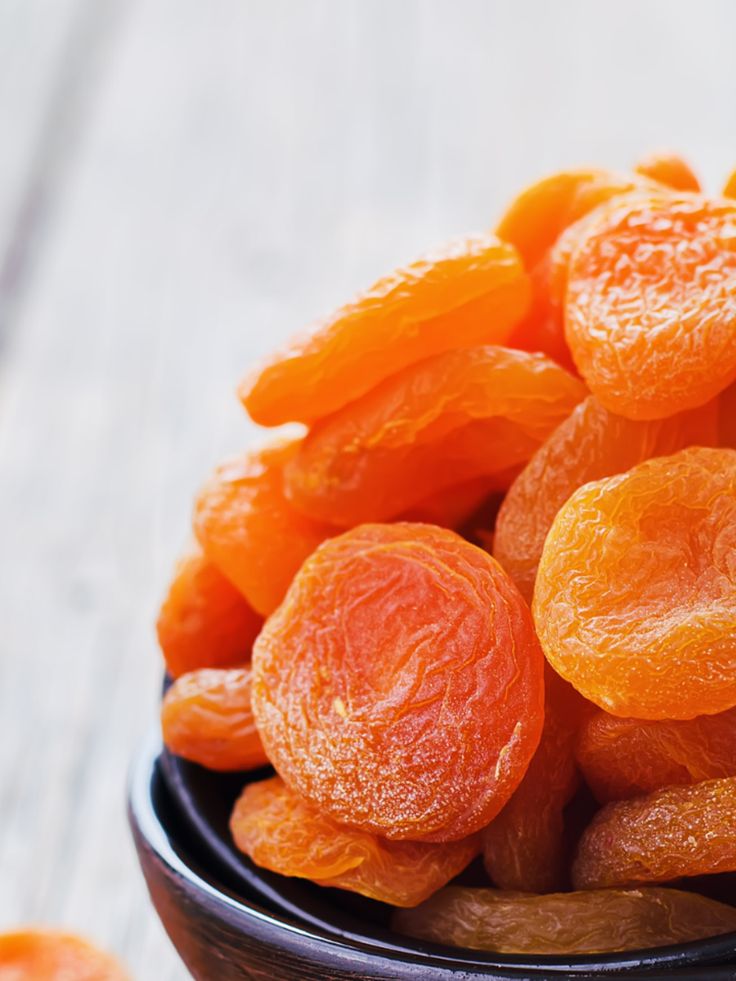 Buy Premium Iranian Dried Apricots in Bulk (Qaisi)