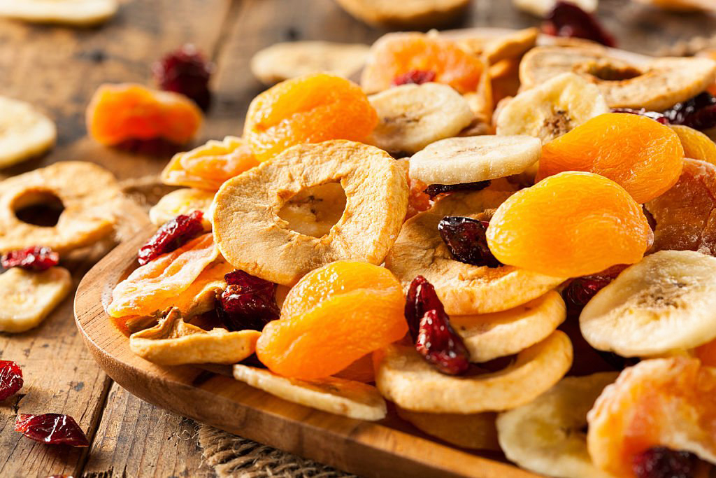 Heat-Dried and Freeze-Dried Fruits 5 Essential Differences You Should Know-Iranian Dried Fruit Supplier - Mehrvan Fruits - Ali FarahBakhsh